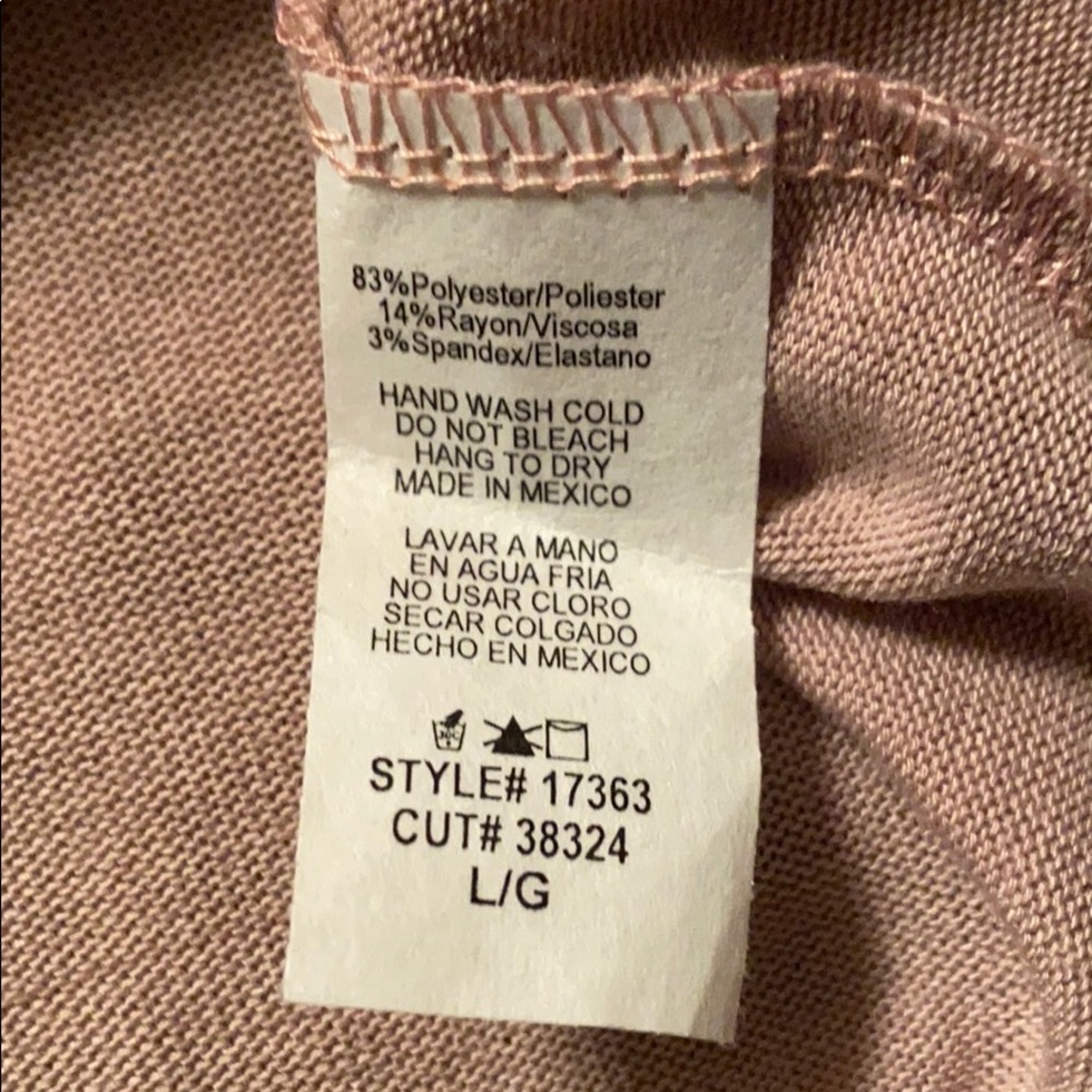 Light pink long sleeve - Picture 2 of 2